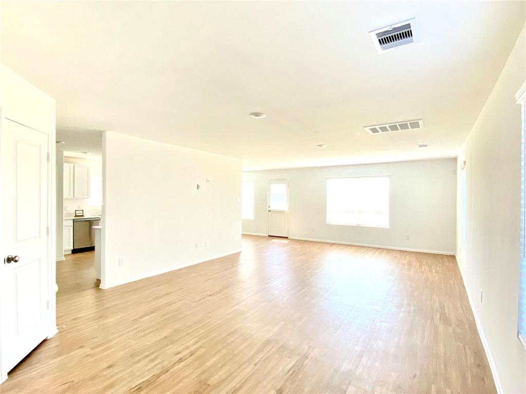 4122 Holland View Lane Ln, Baytown, Texas image 2