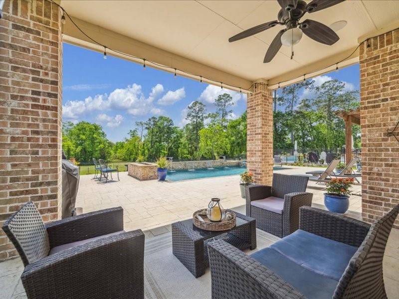 3202 S Cotswold Manor Drive, Kingwood, Texas image 17