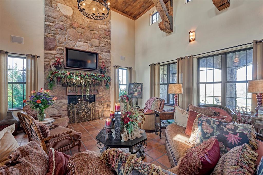 2021 County Road 312, Navasota, Texas image 14