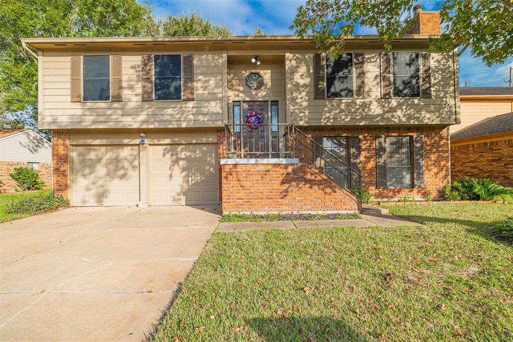 3210 Colonel Court Drive, Richmond, Texas image 1