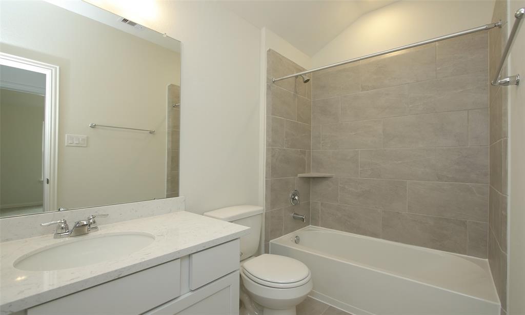 1422 Revolution Way, Missouri City, Texas image 3