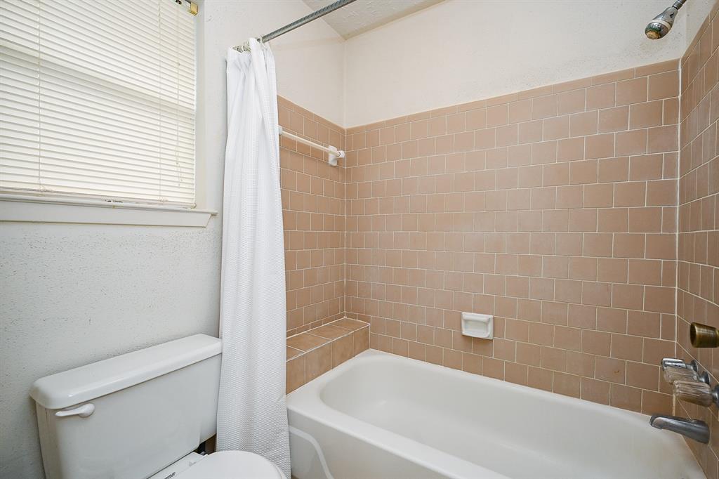 3130 Lanville Lane, Katy, Texas image 21