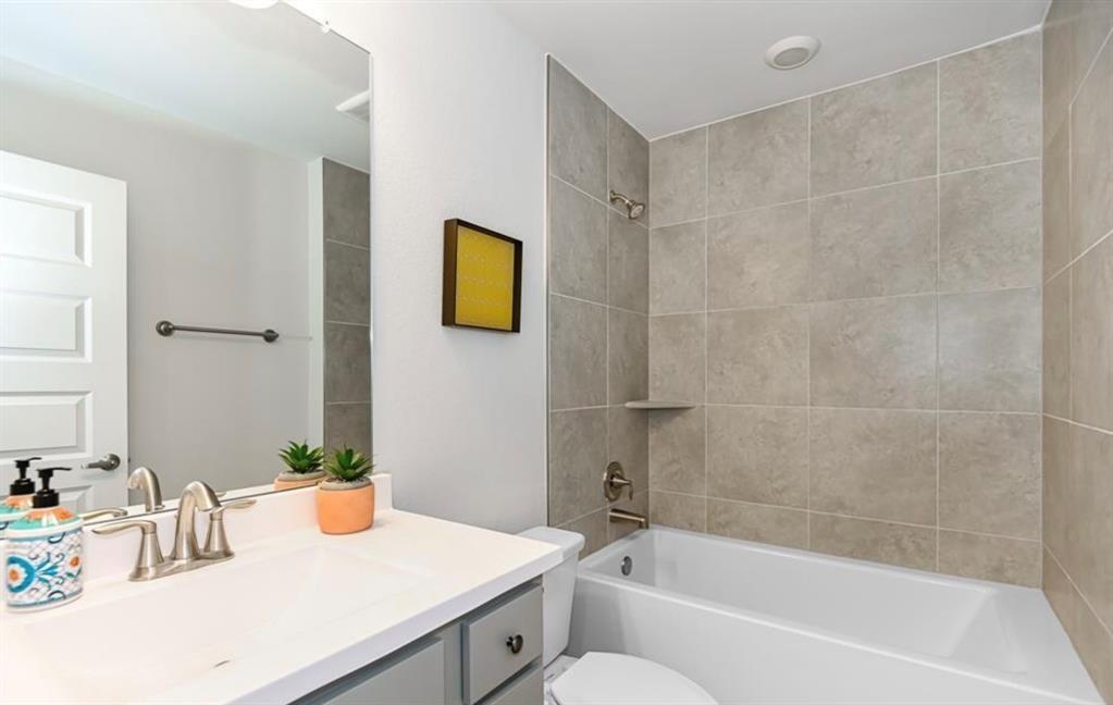 5310 Lafayette Court, Dickinson, Texas image 15
