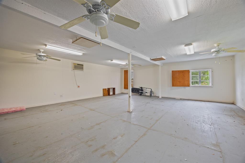 2234 Kelly Drive, Pearland, Texas image 36