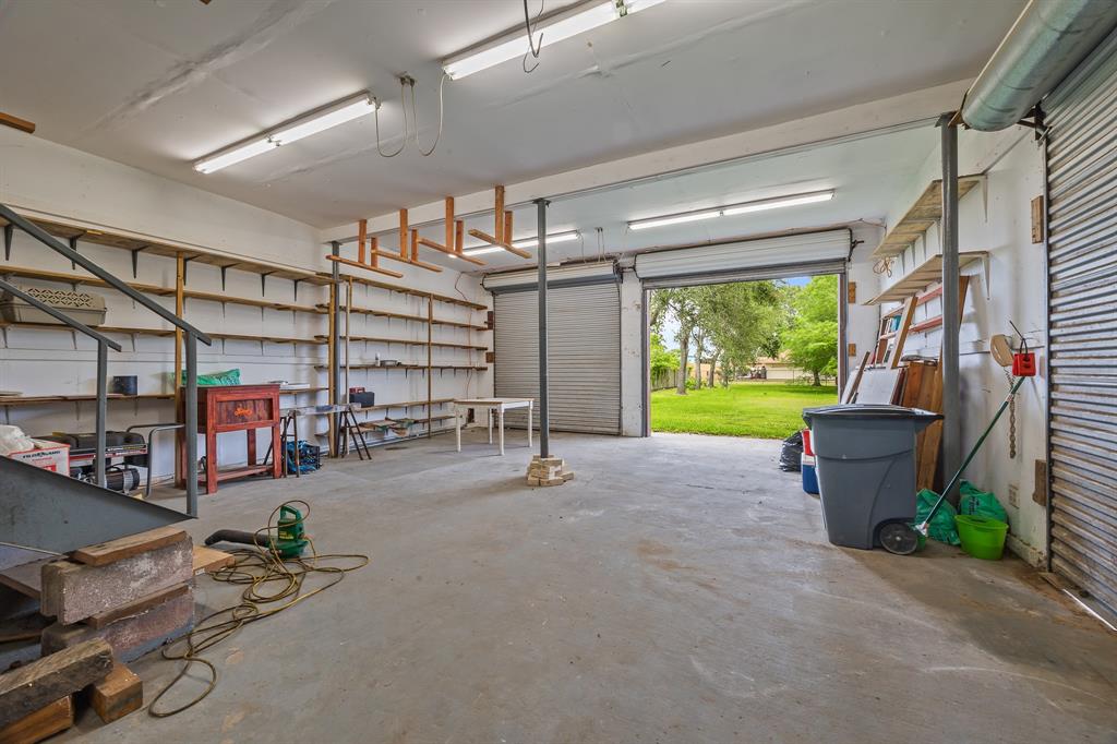 2234 Kelly Drive, Pearland, Texas image 33