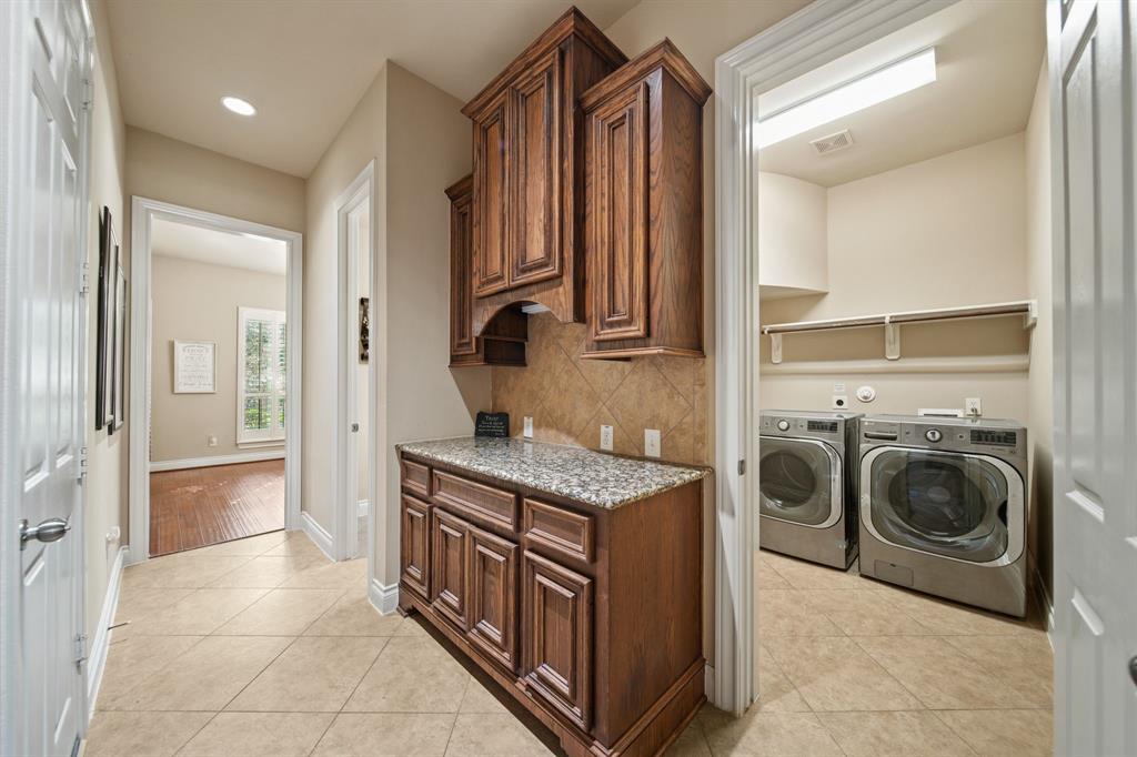 3509 Queensburg Lane, Friendswood, Texas image 18