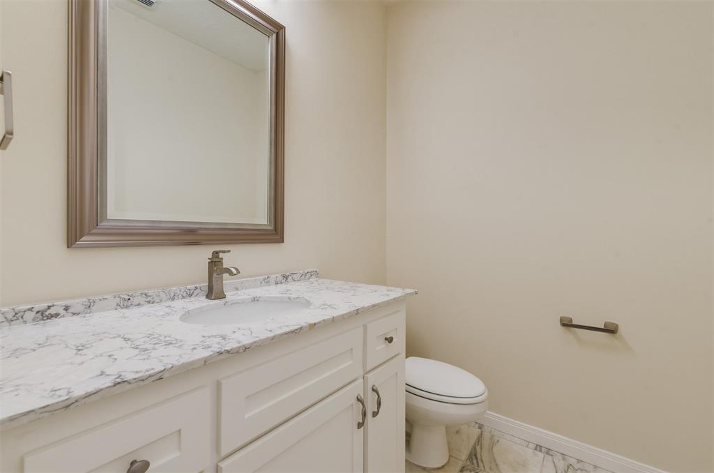 714 Last Arrow Drive, Houston, Texas image 26