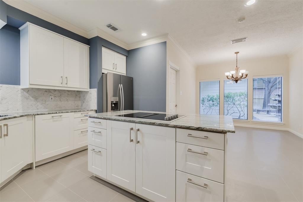 714 Last Arrow Drive, Houston, Texas image 7