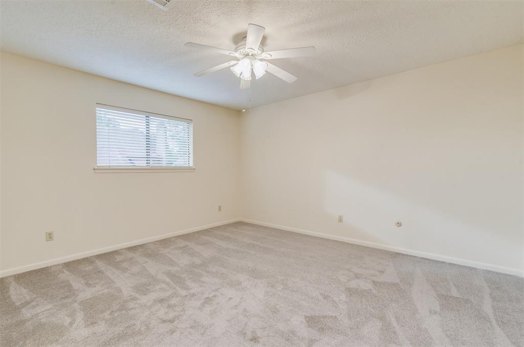 714 Last Arrow Drive, Houston, Texas image 23