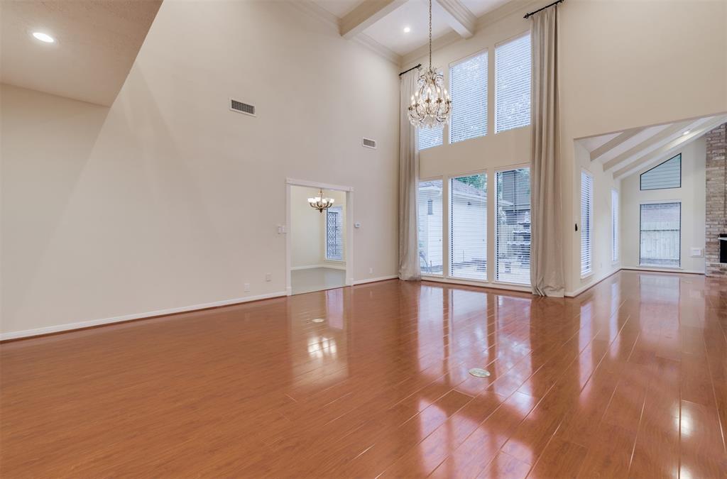 714 Last Arrow Drive, Houston, Texas image 14
