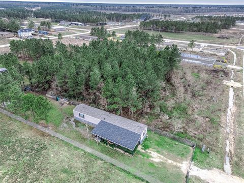 Photo of 460 Road 5510, Cleveland, TX 77327 (MLS # 48012383) Photo of 460 Road 5510, Cleveland, TX 77327 (MLS # 48012383)