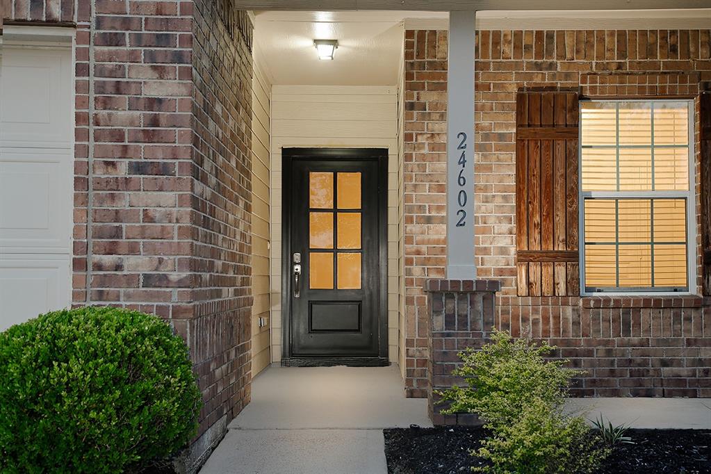 24602 Sandusky Drive, Tomball, Texas image 2