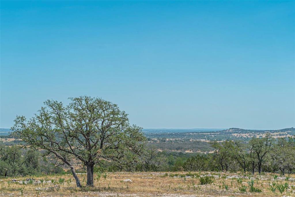 32 & 33 Buckskin Path, Fredericksburg, Texas image 8