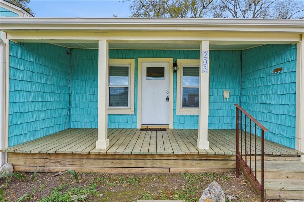 203 N 21st Street, Nederland, Texas image 6