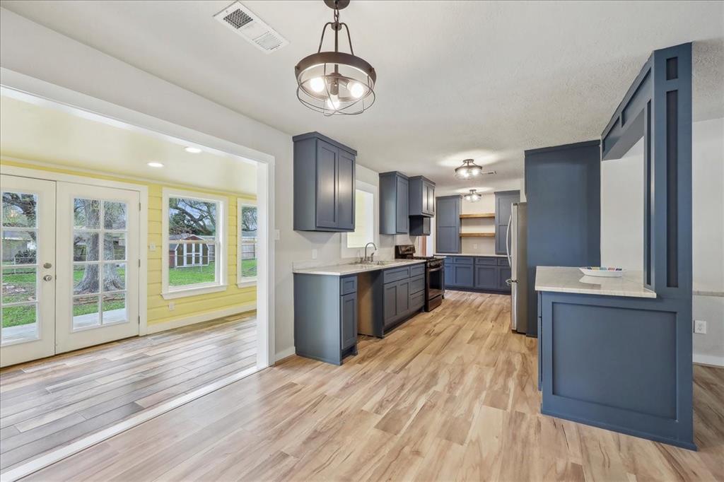 203 N 21st Street, Nederland, Texas image 12