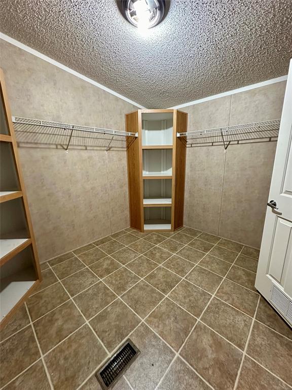 4064 Griffin Grove Street, Silsbee, Texas image 19