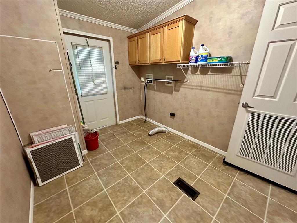4064 Griffin Grove Street, Silsbee, Texas image 15