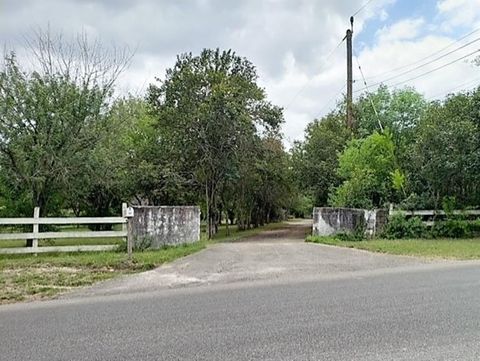 726 Oak Knoll Drive San Antonio TX 78228