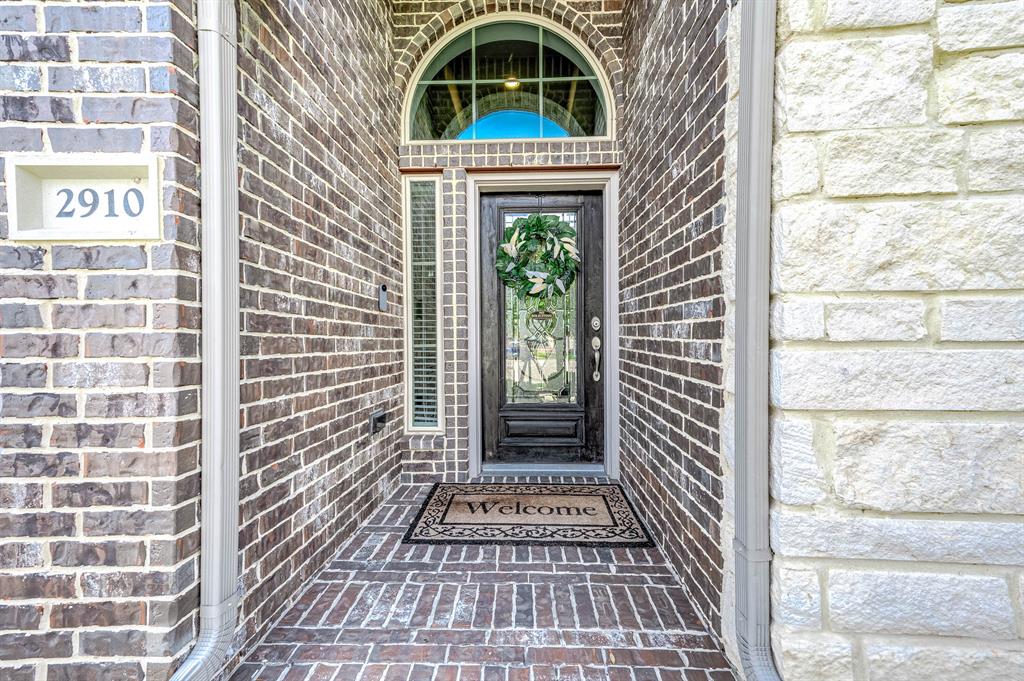 2910 Angel Mist Lane, Rosenberg, Texas image 3
