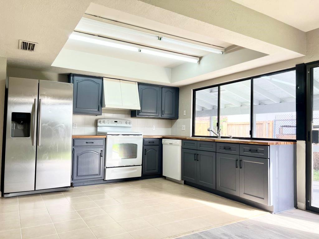 15730 Corsair Road, Houston, Texas image 11