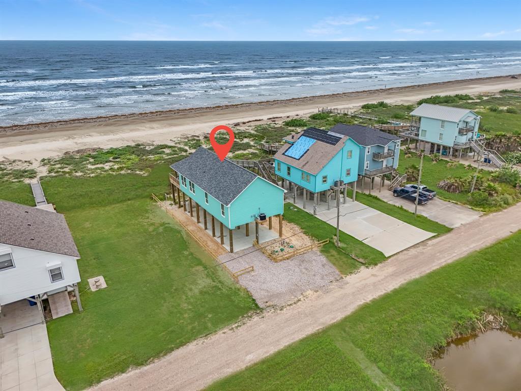 4723 Bluewater Drive, Freeport, Texas image 2