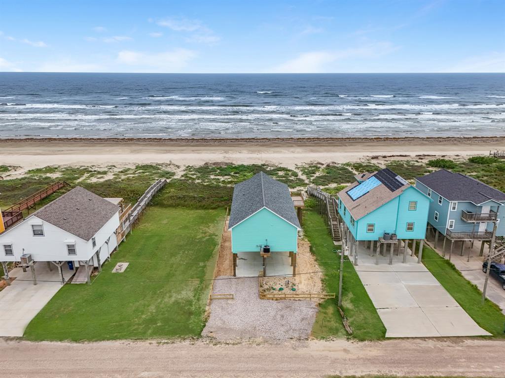 4723 Bluewater Drive, Freeport, Texas image 3