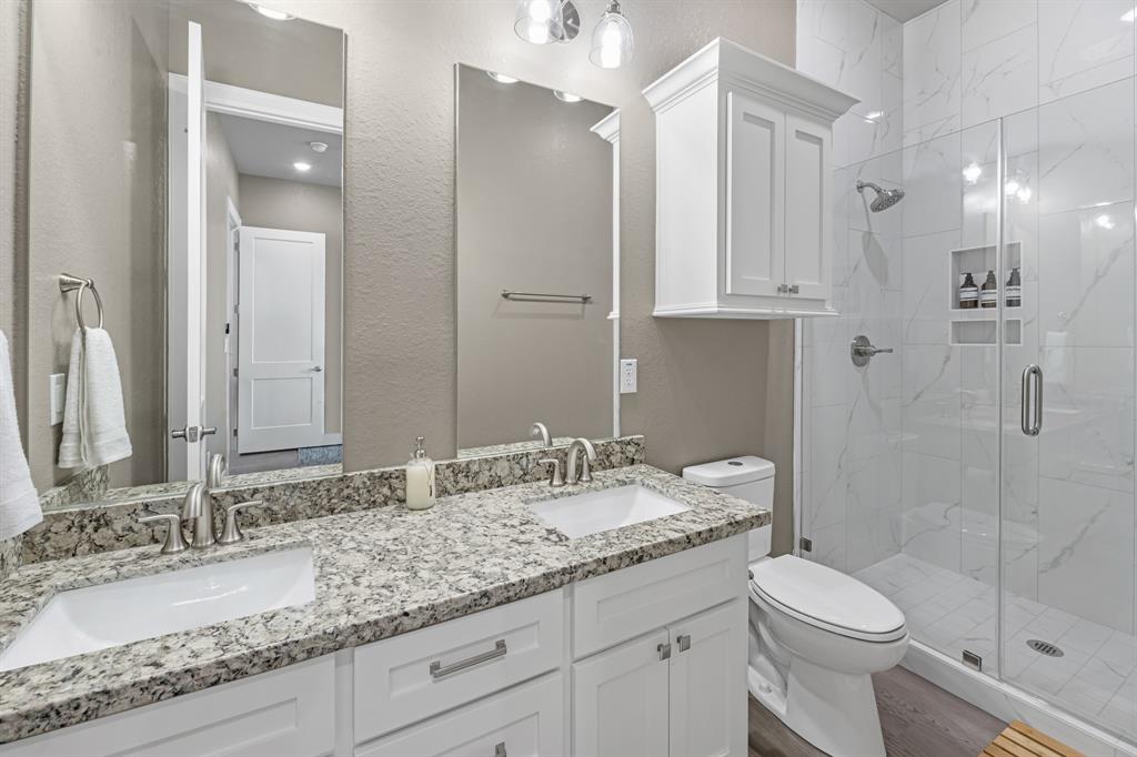 4723 Bluewater Drive, Freeport, Texas image 28