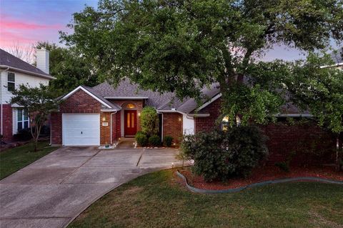 A home in Dickinson