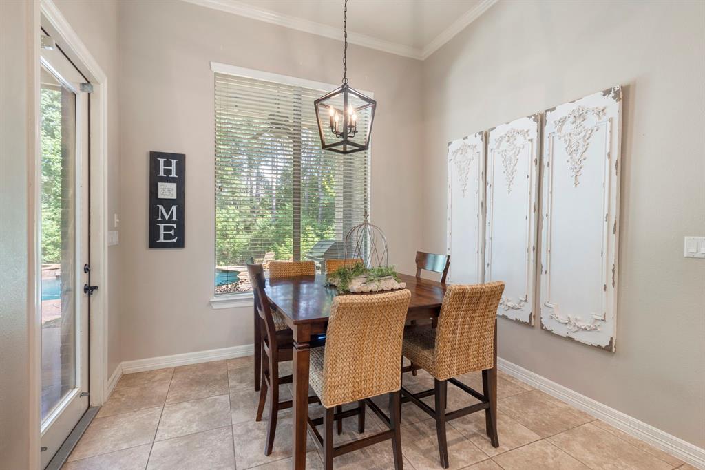 15557 Crown Oaks Drive, Montgomery, Texas image 18