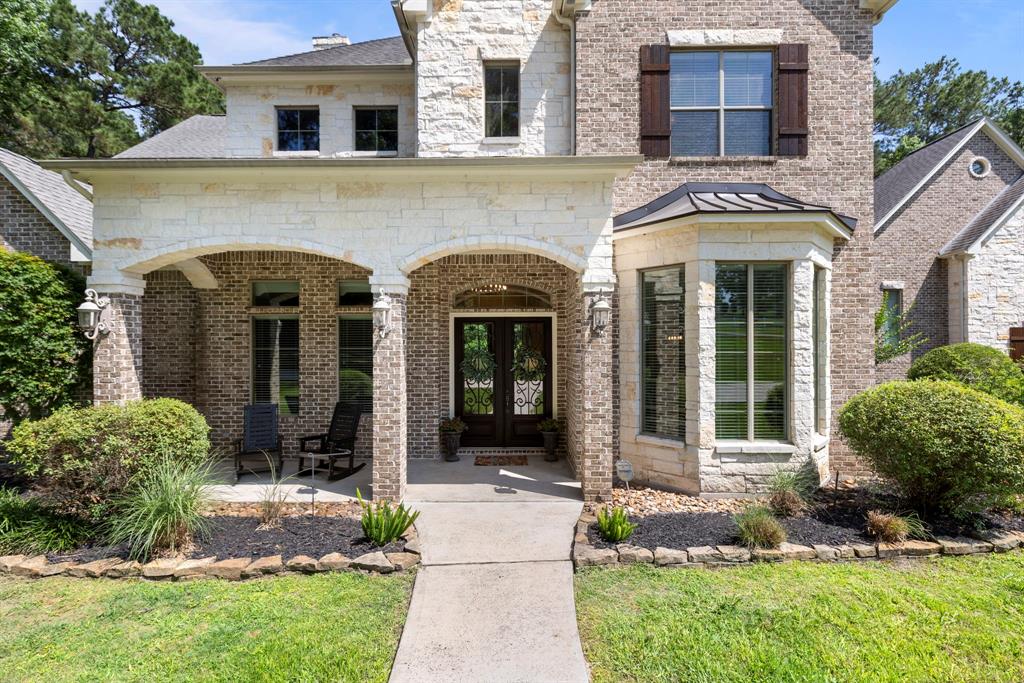 15557 Crown Oaks Drive, Montgomery, Texas image 4