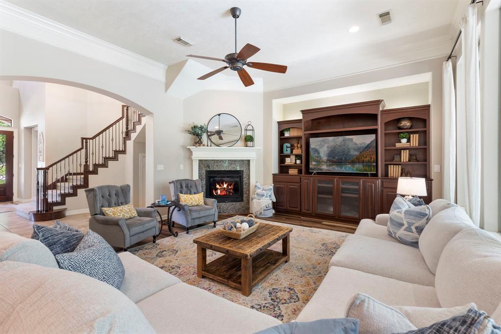 15557 Crown Oaks Drive, Montgomery, Texas image 15