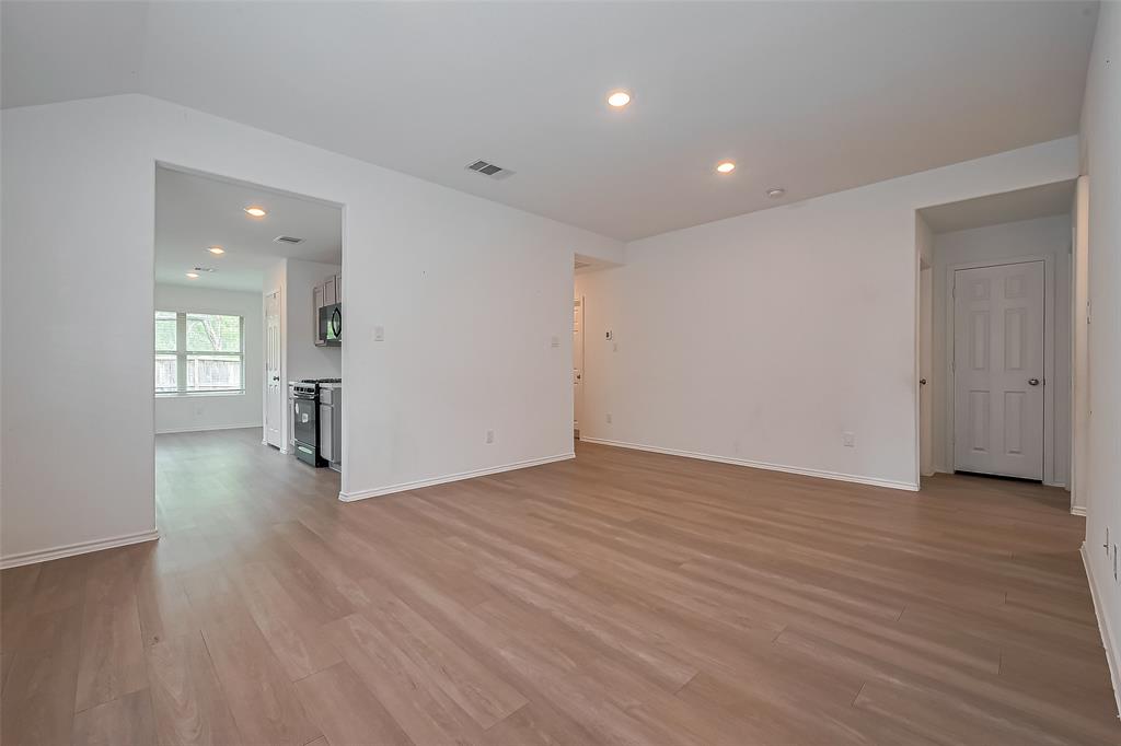 3699 Solanum Drive, Conroe, Texas image 3