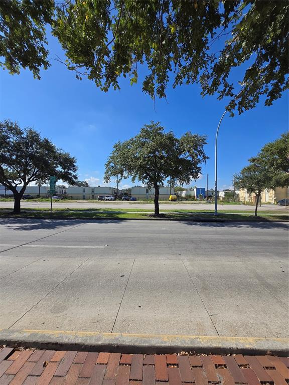 8200 Broadway Street