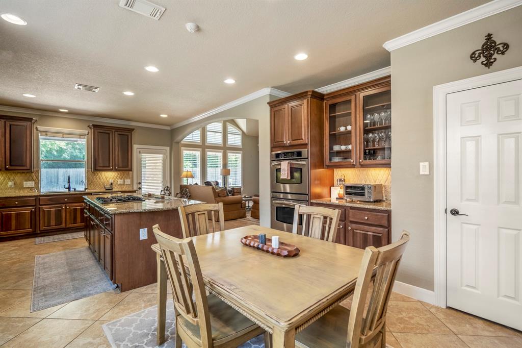 4611 Kings Landing Lane, Katy, Texas image 19