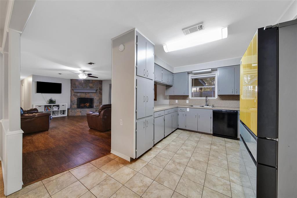 106 Crestway Street, Trinity, Texas image 5