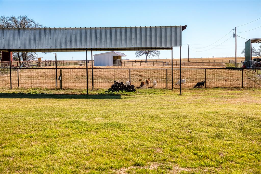 787 Private Road 1007, Caldwell, Texas image 32