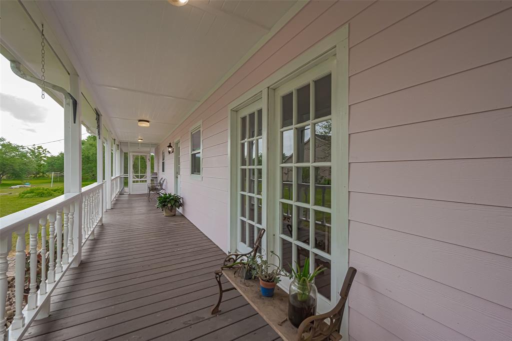 14025 Oak Lake Village Drive