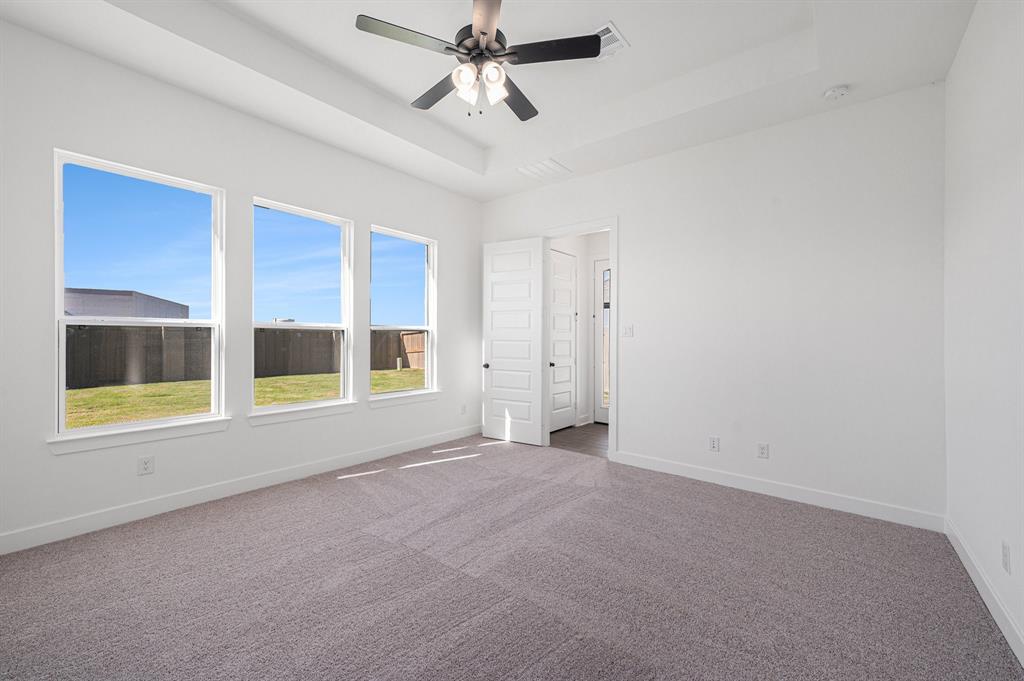 4414 Lazy Grains Lane, Fulshear, Texas image 17