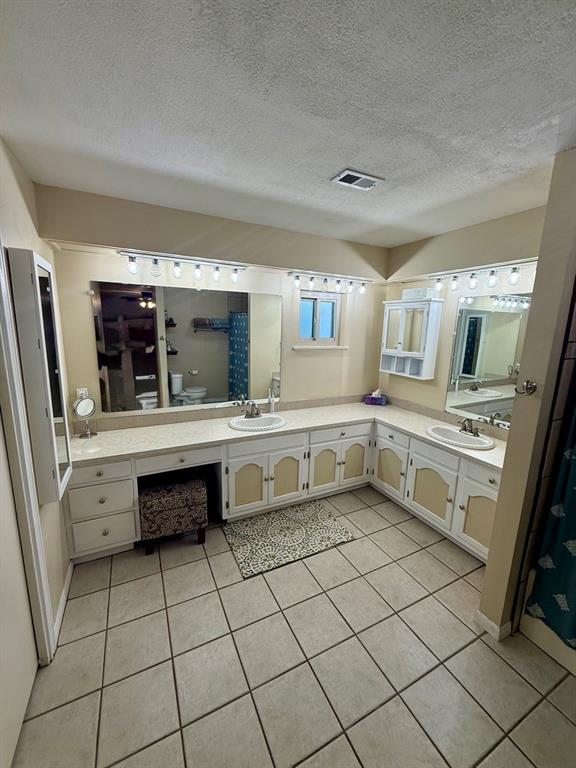 563 12th Street, Bay City, Texas image 28