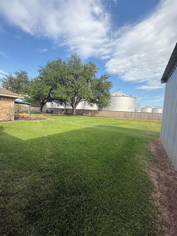 563 12th Street, Bay City, Texas image 38
