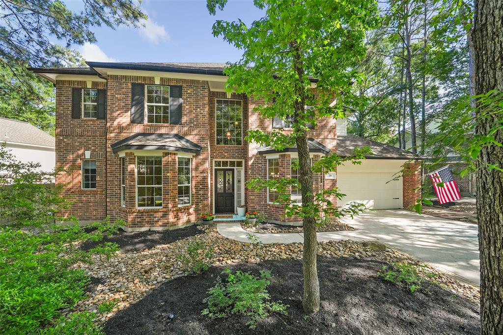 79 W Sandalbranch Circle, The Woodlands, Texas image 2