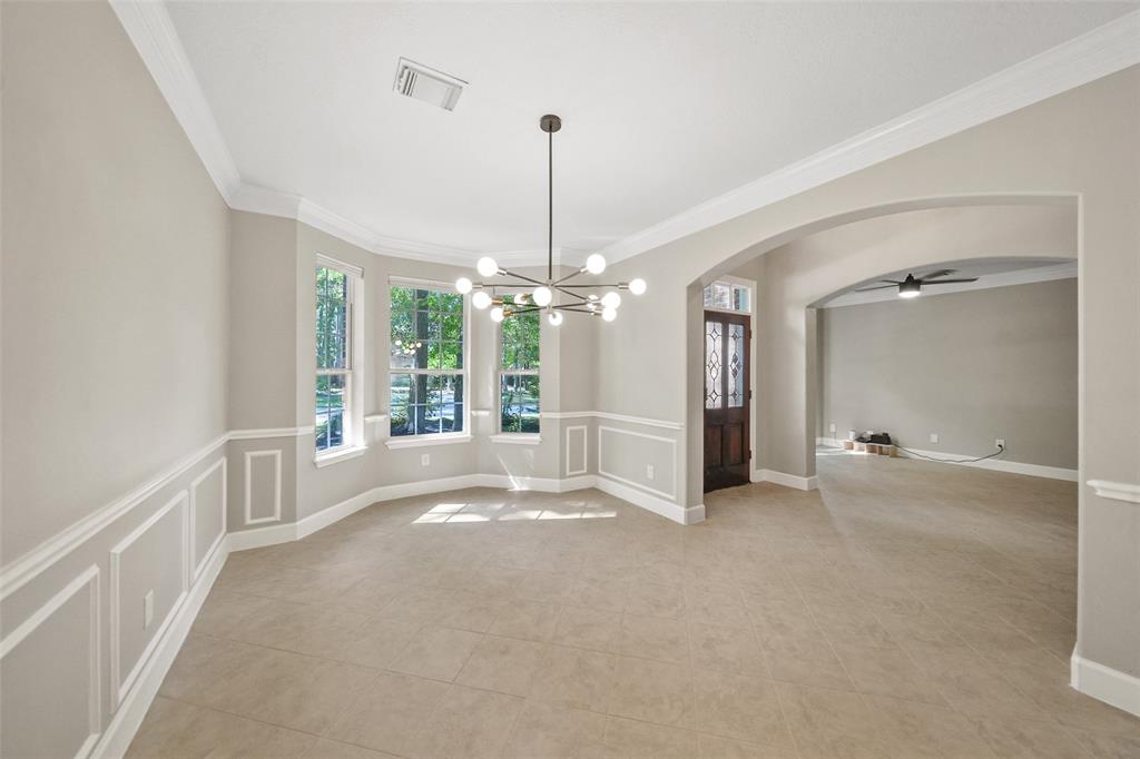 79 W Sandalbranch Circle, The Woodlands, Texas image 8