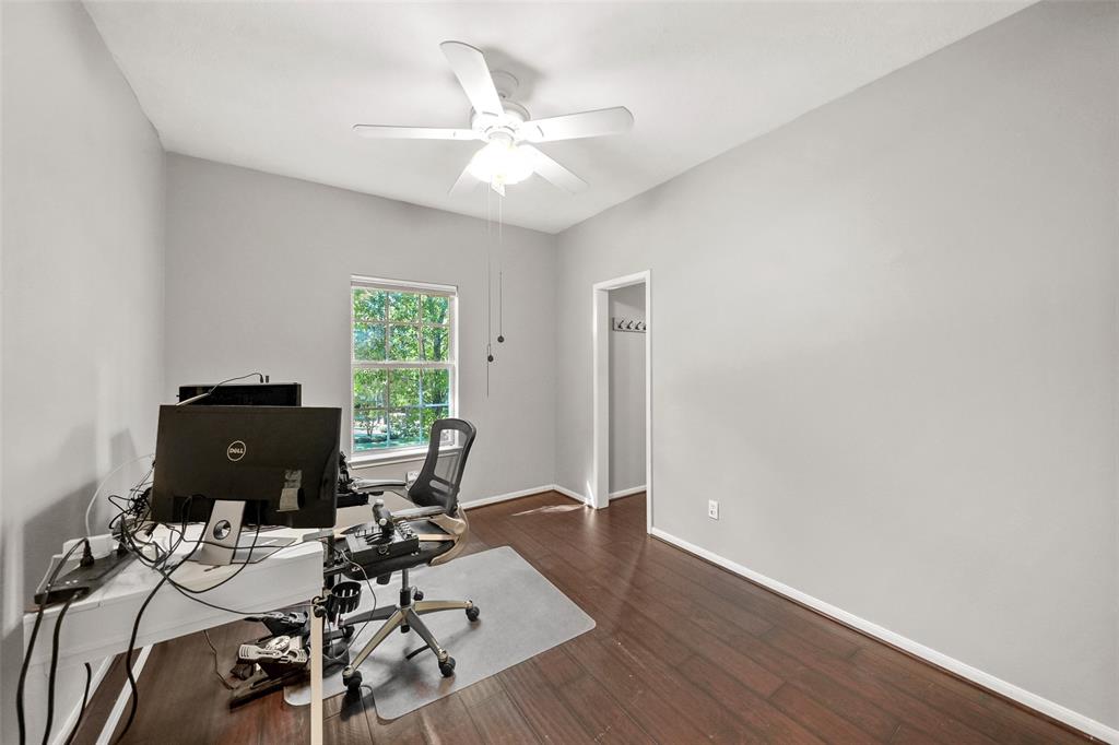 79 W Sandalbranch Circle, The Woodlands, Texas image 36