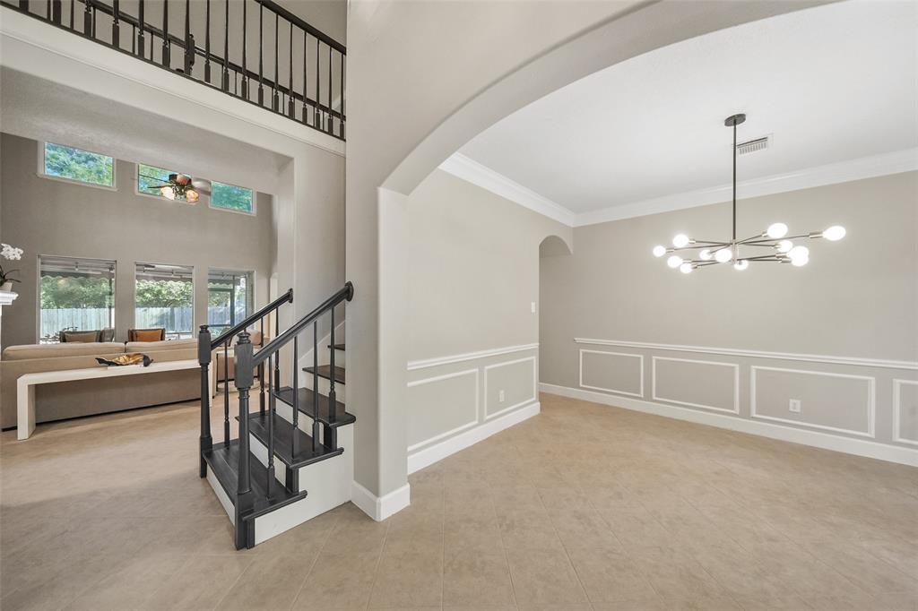79 W Sandalbranch Circle, The Woodlands, Texas image 5