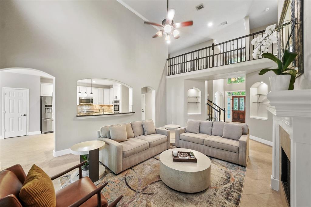 79 W Sandalbranch Circle, The Woodlands, Texas image 22