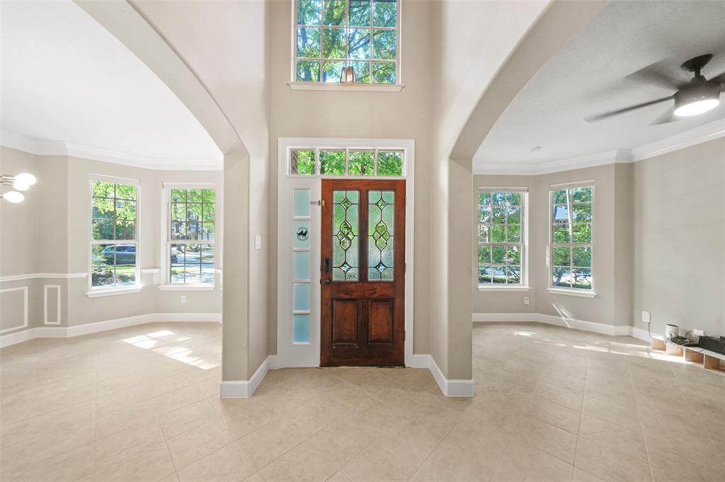 79 W Sandalbranch Circle, The Woodlands, Texas image 3