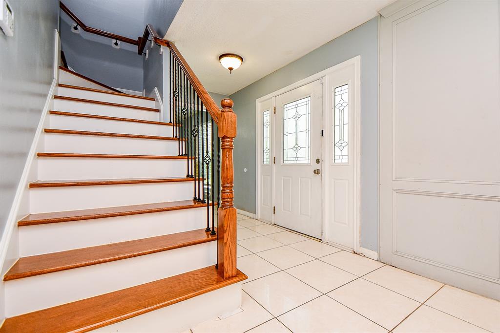 4719 Theall Road, Houston, Texas image 6