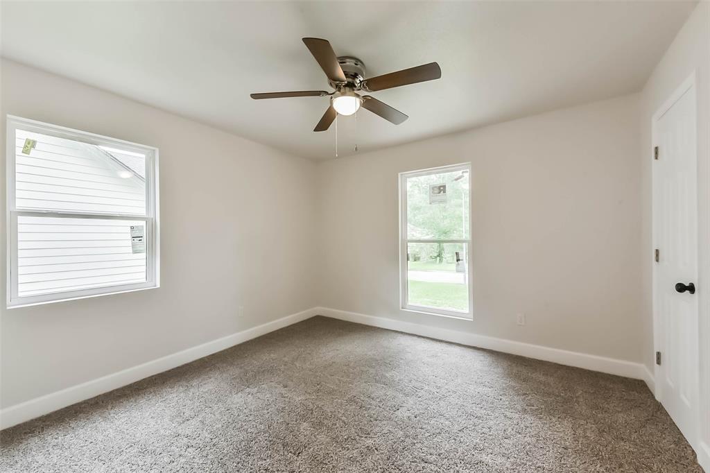 9096 N Comanche Circle, Willis, Texas image 23