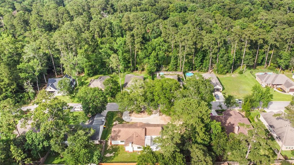 9096 N Comanche Circle, Willis, Texas image 37