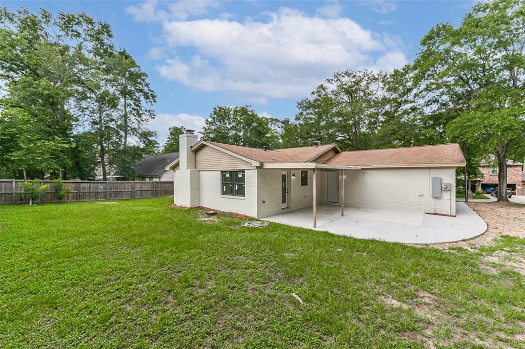 9096 N Comanche Circle, Willis, Texas image 29